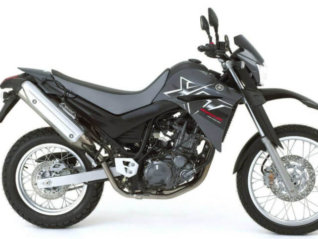 motorcycle rental YAMAHA XT 660R